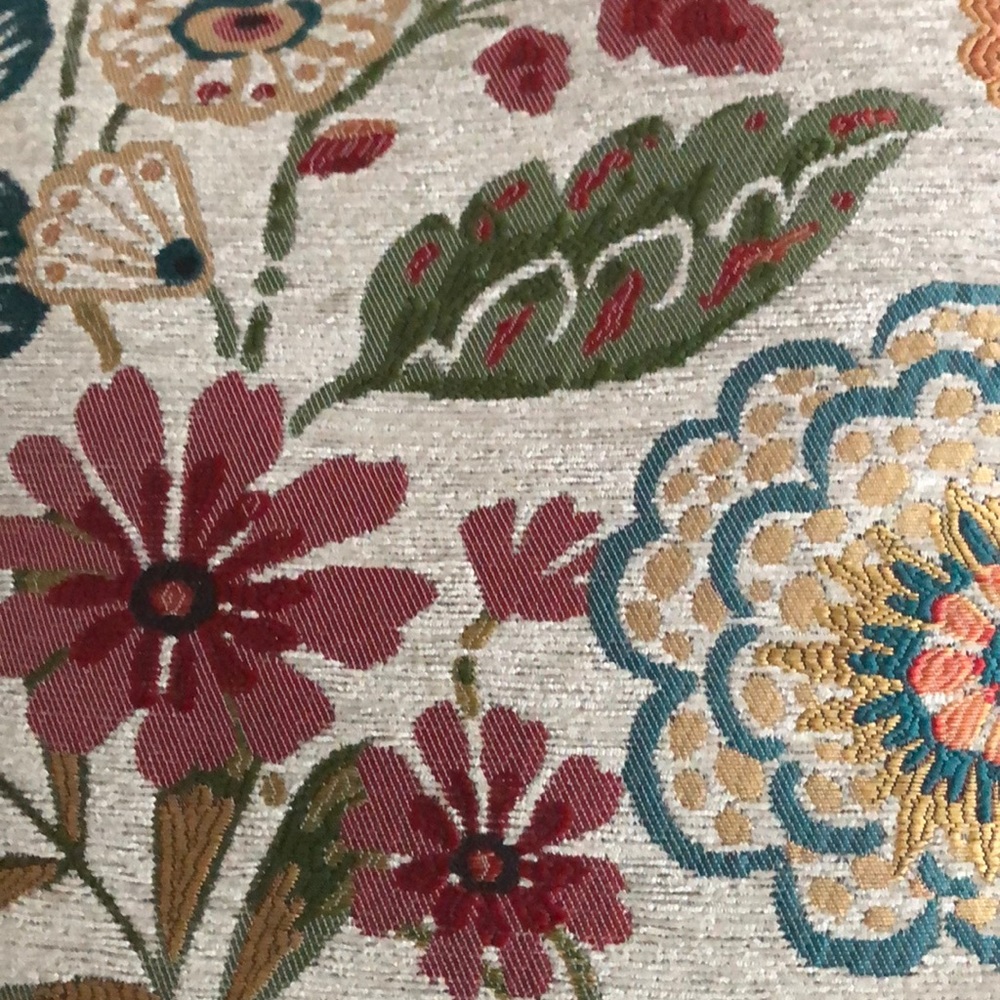 Meet your Posher, Angela